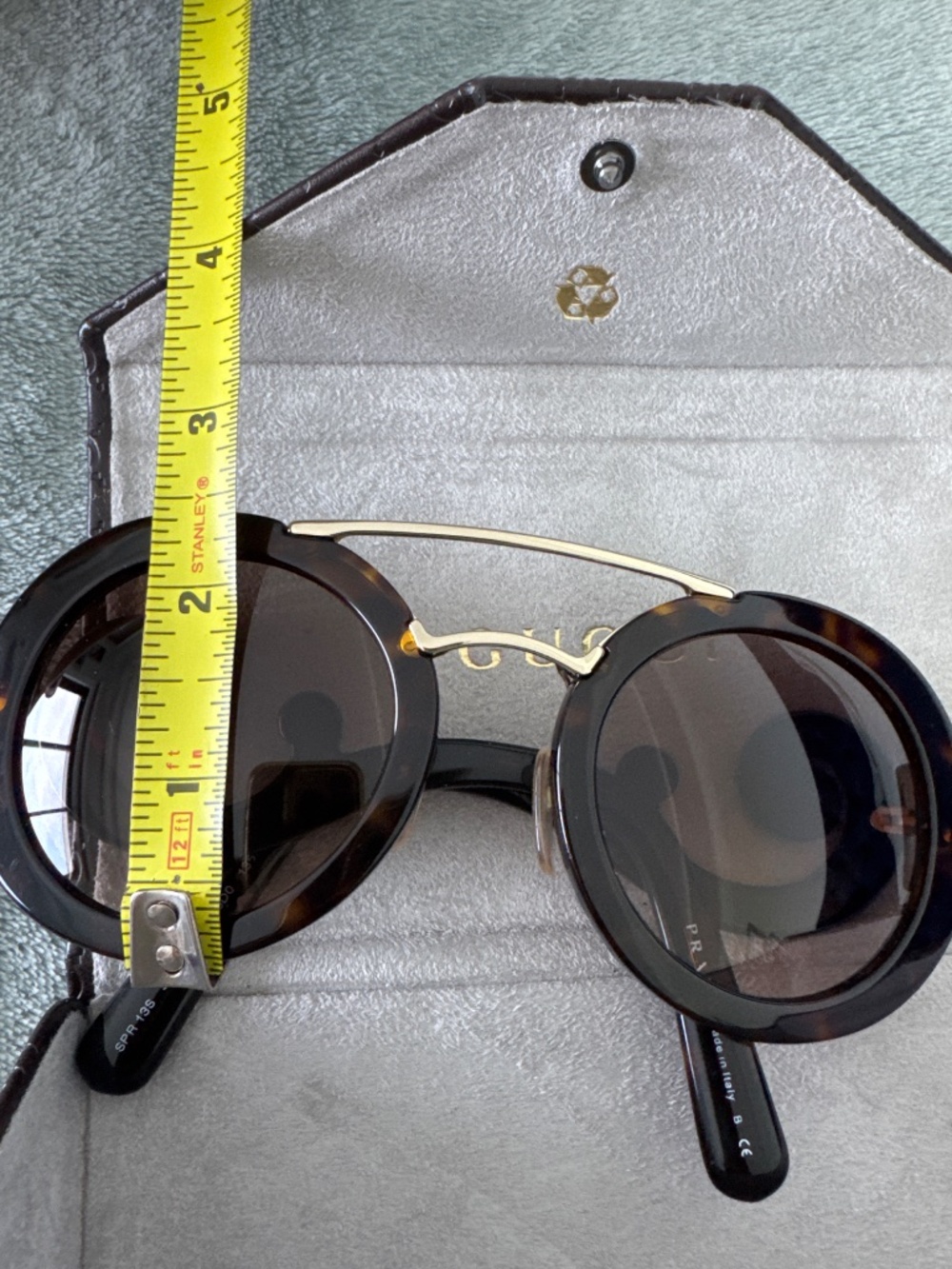 Prada - Picture 7 of 7